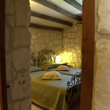 Trullo Dei Messapi *