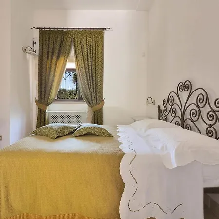 Trullo Dei Messapi Apartment Ceglie Messapica